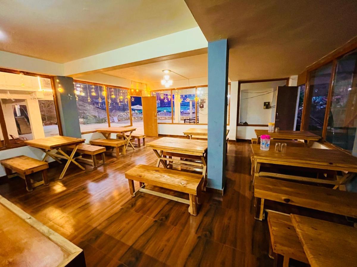 Hotel Beas River Retreat - A Riverside Hotel With Balcony Manāli Exteriör bild